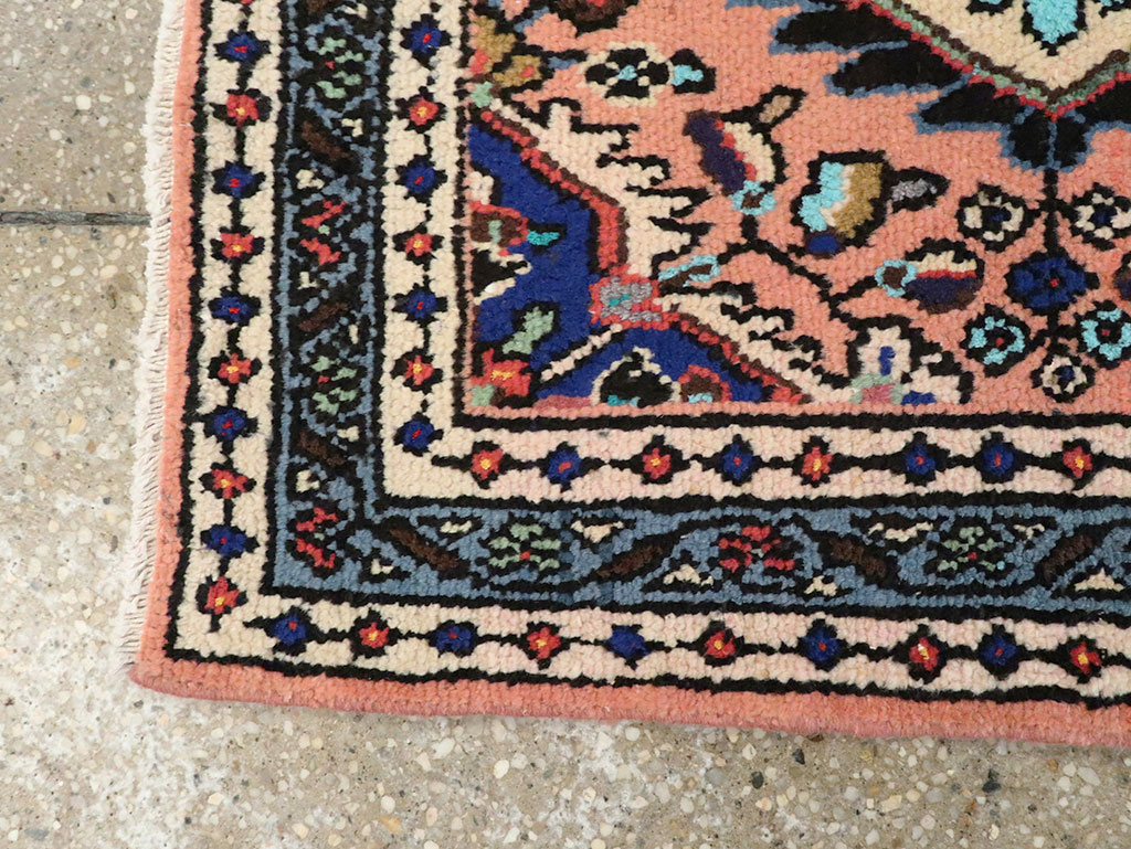 Vintage Square Hamadan Rug, No.26267 - Gss