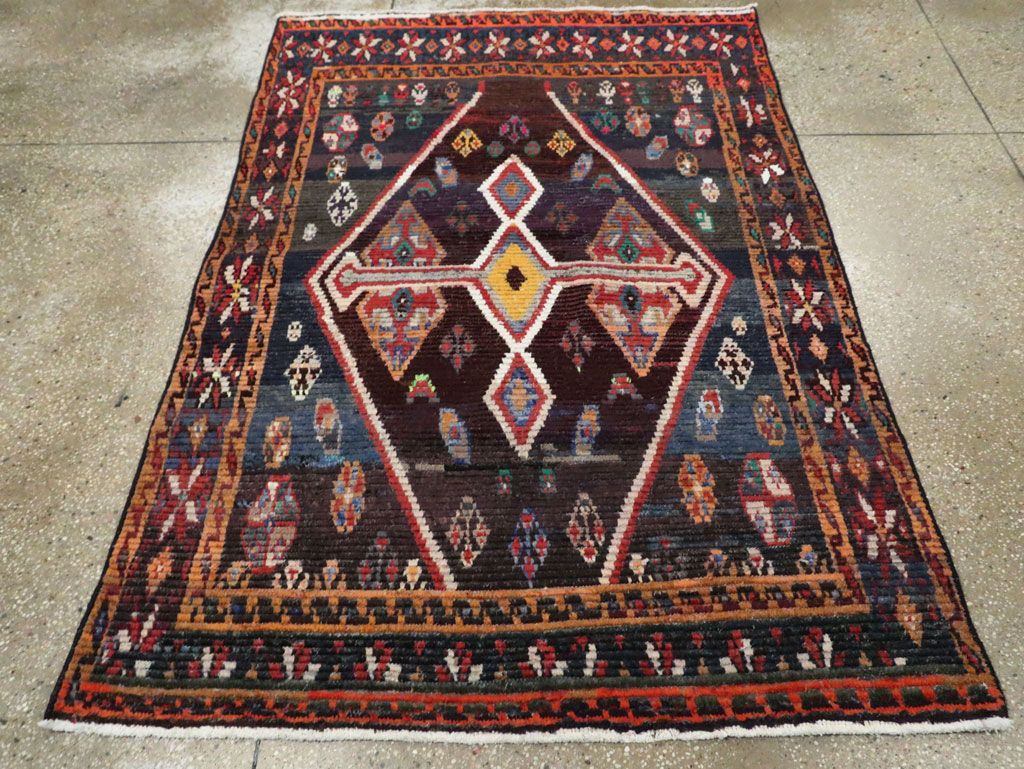 Vintage Persian Gabbeh Accent Rug, No.26269 - Gss
