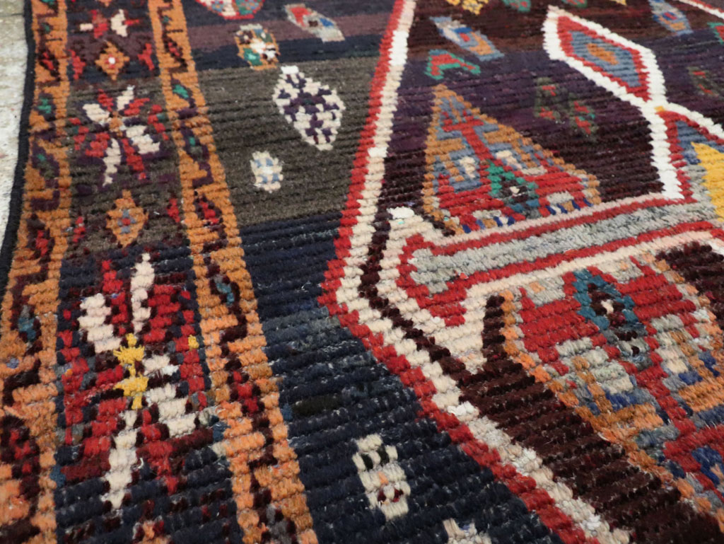 Vintage Persian Gabbeh Accent Rug, No.26269 - Gss