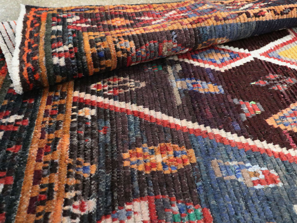 Vintage Persian Gabbeh Accent Rug, No.26269 - Gss