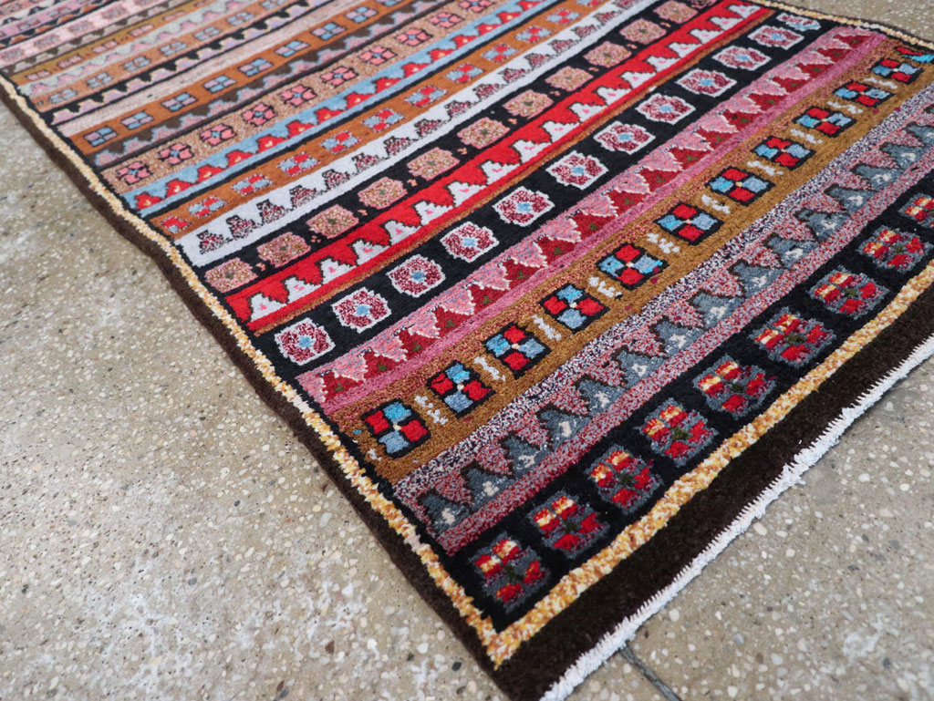 Vintage Persian Gabbeh Rug, No.26286 - Gss