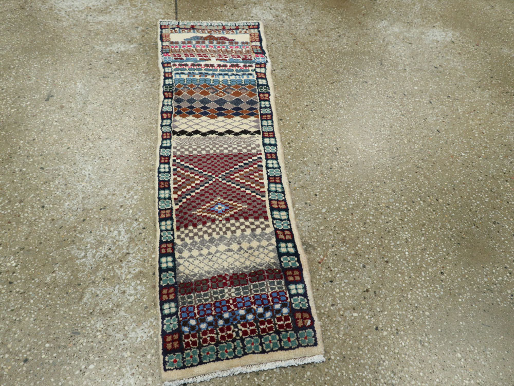 Vintage Persian Mahal Rug, No.26291 - Gss