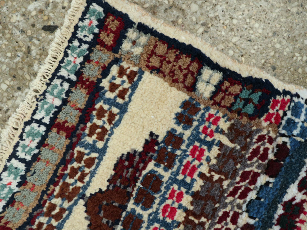 Vintage Persian Mahal Rug, No.26291 - Gss