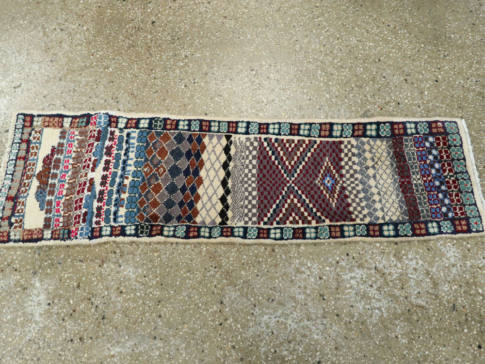 Vintage Persian Mahal Rug, No.26291 - Gss