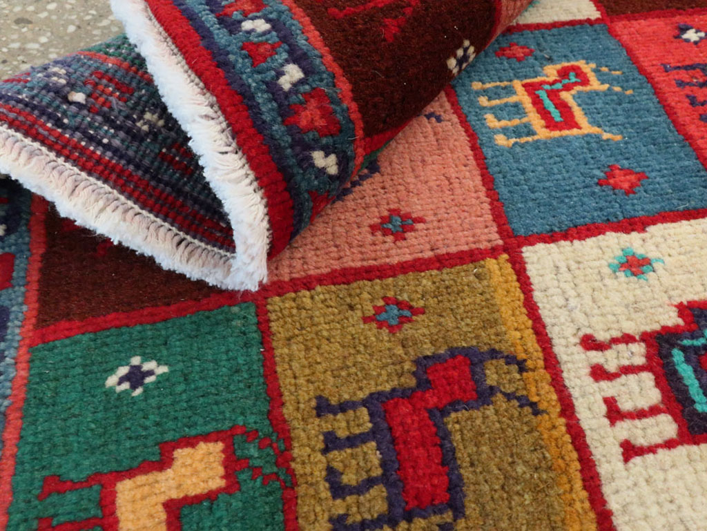 Vintage Persian Mahal Square Rug (Pair: 1 of 2), No.26292 - Gss