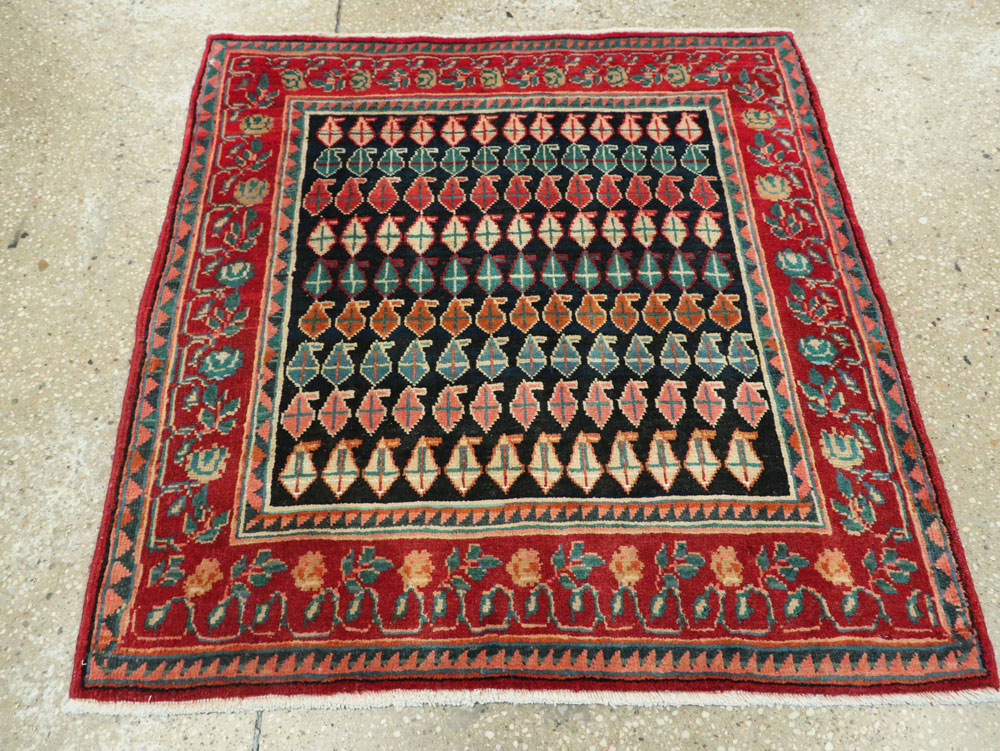 Vintage Persian Mahal Square Rug, No.26305 - Gss