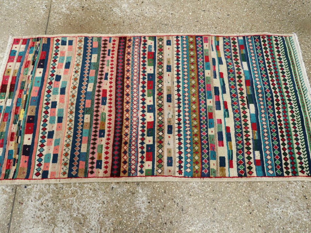 Vintage Persian Mahal Rug, No.26314 - Gss