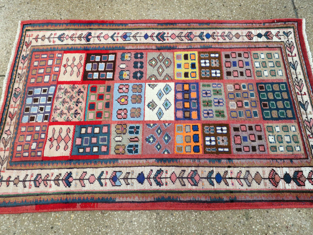 Vintage Persian Mahal Rug, No.26339 - Gss