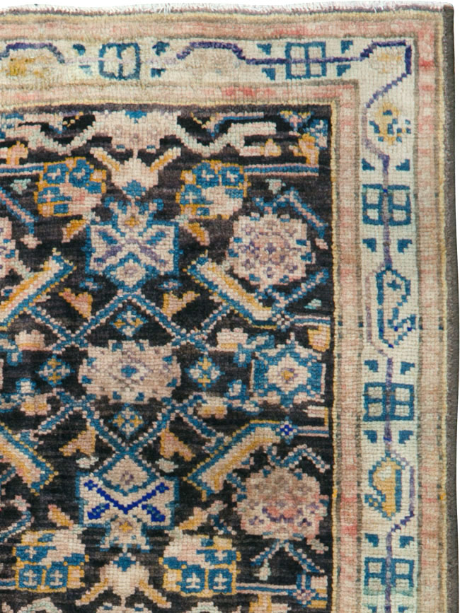 Vintage Persian Tabriz Rug, No.26346 - Gss