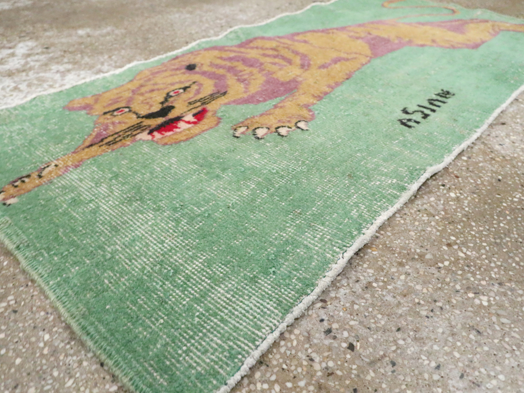 Vintage Turkish Anatolian Pictorial Throw Rug, No.26451 - Gss