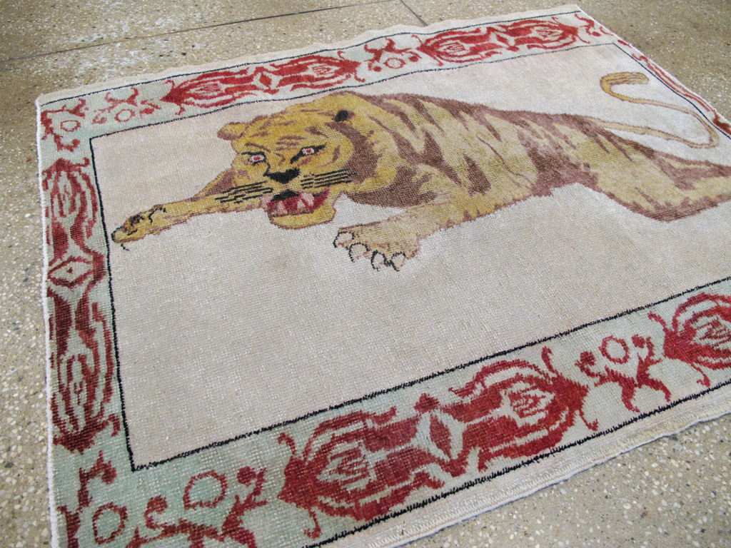 Vintage Pictorial Anatolian Rug, No.26479 - Gss