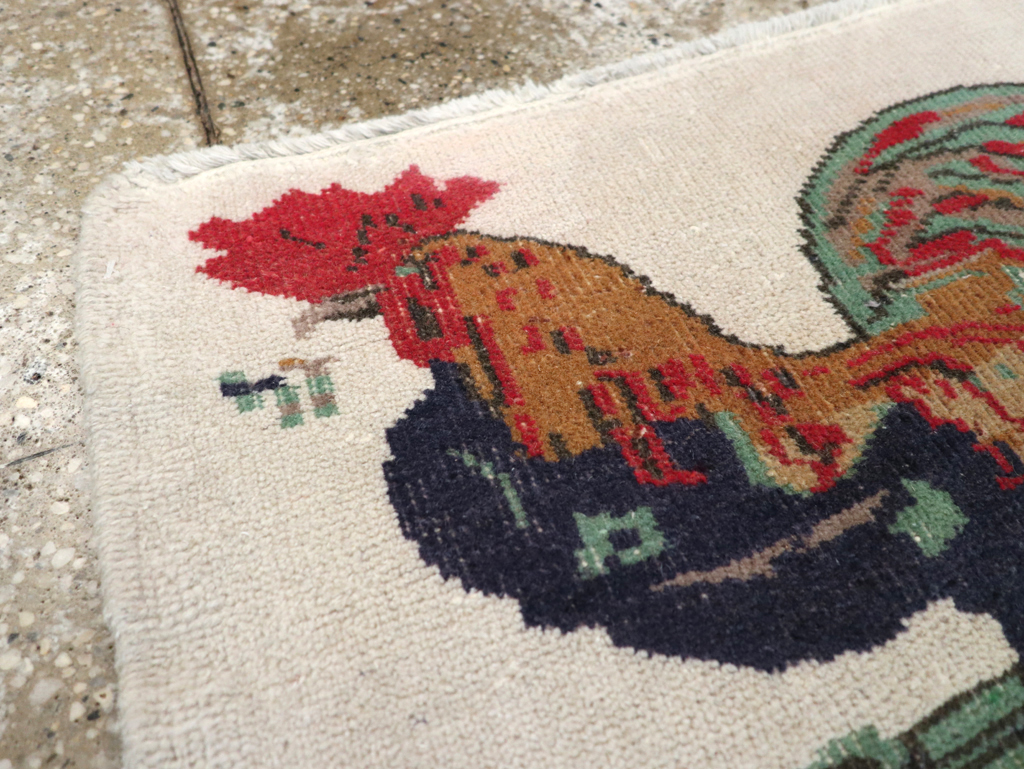 Vintage Turkish Anatolian Pictorial Throw Rug, No.26481 - Gss