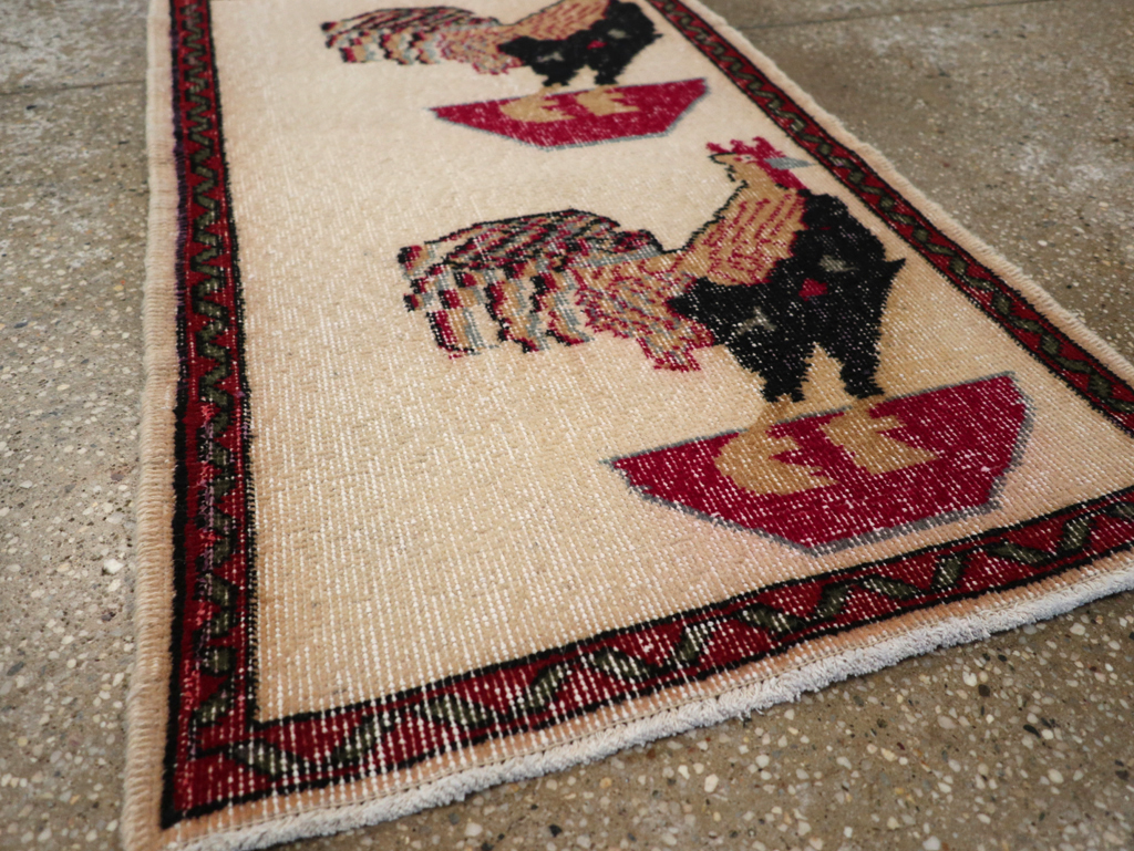 Vintage Pictorial Anatolian Rug, No.26489 - Gss