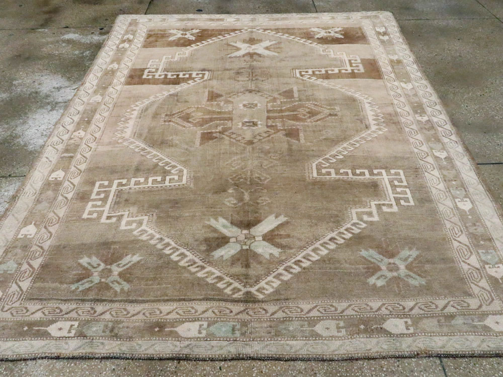 Vintage Turkish Anatolian Carpet, No.26501 - Gss