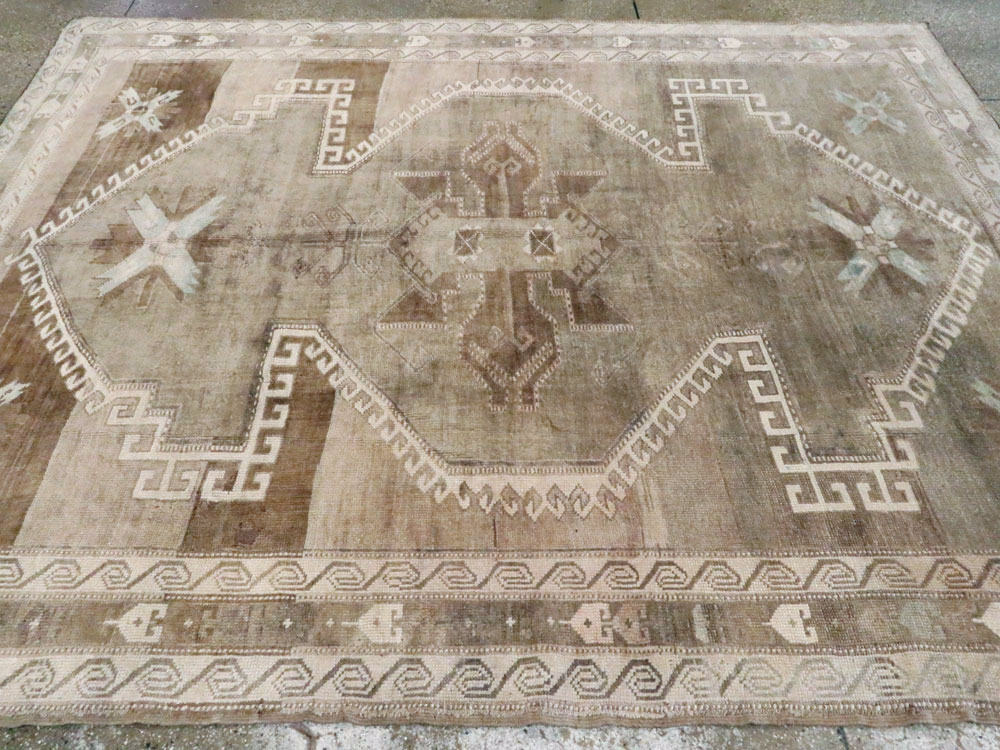 Vintage Turkish Anatolian Carpet, No.26501 - Gss