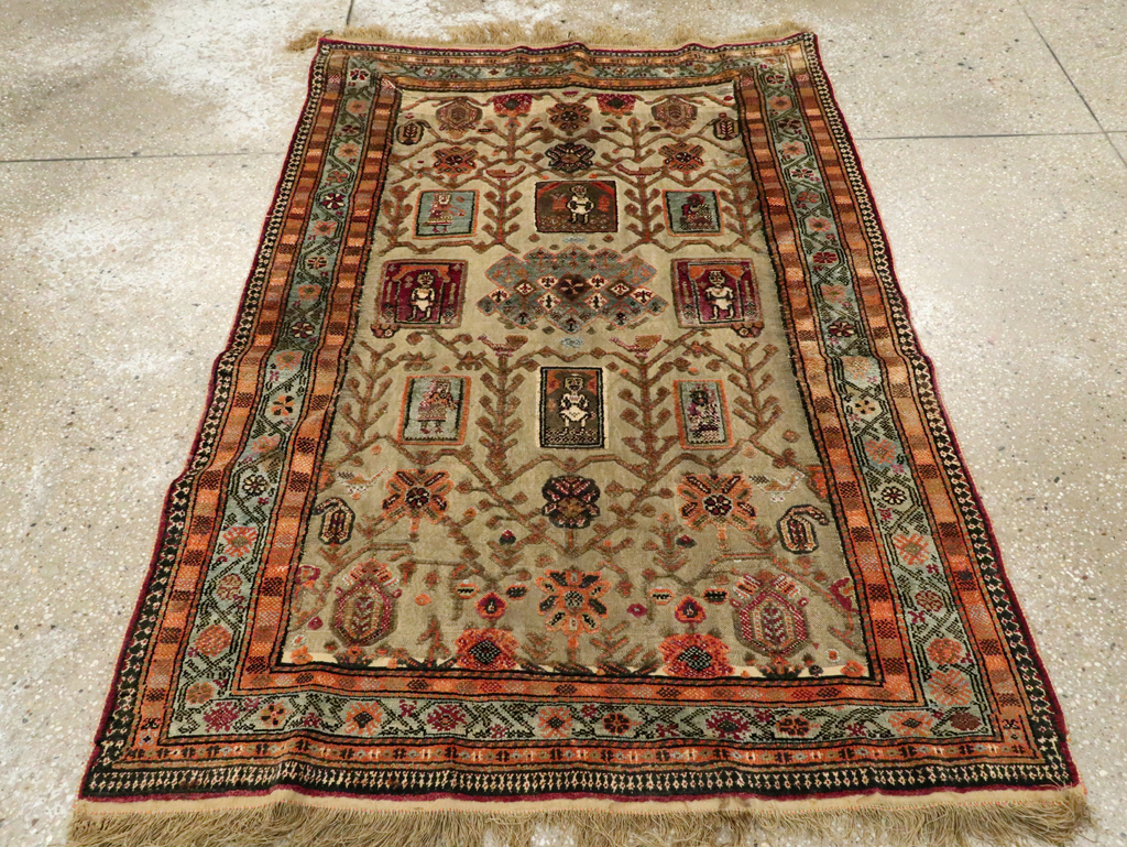 Silk Antique Persian Shiraz Pictorial Souf Throw Rug, No.26503 - Gss