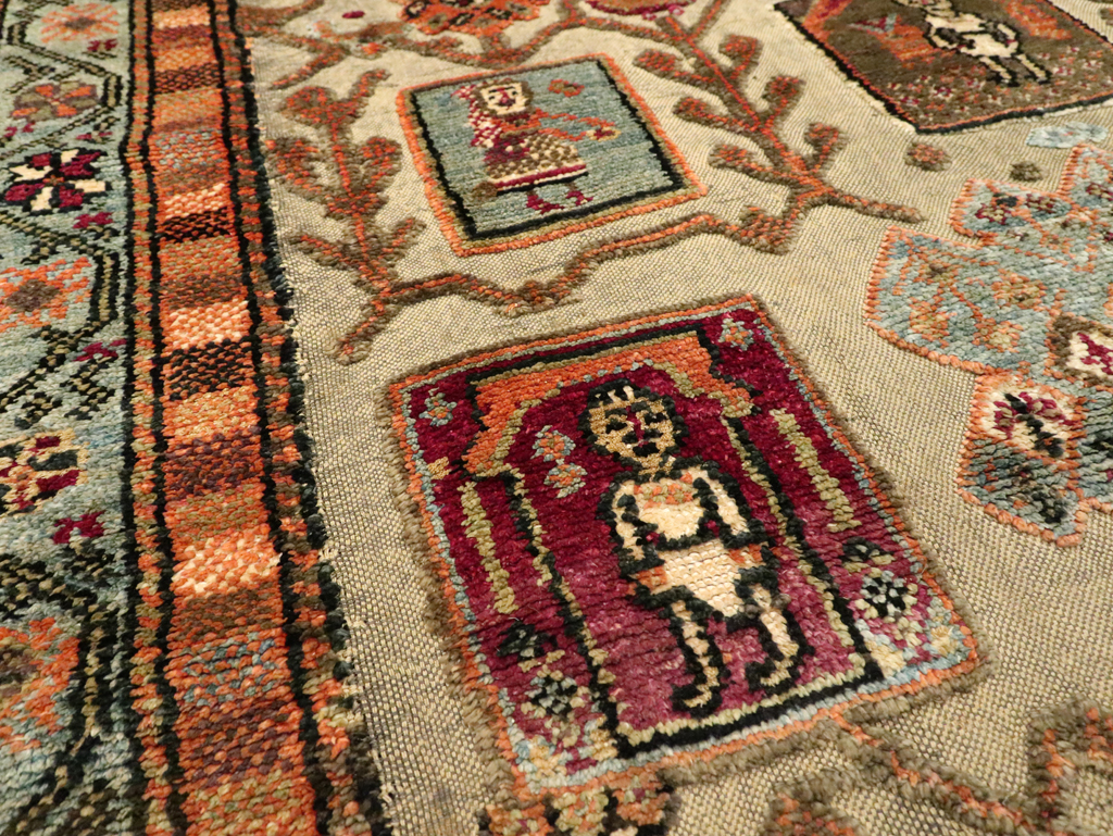 Silk Antique Persian Shiraz Pictorial Souf Throw Rug, No.26503 - Gss