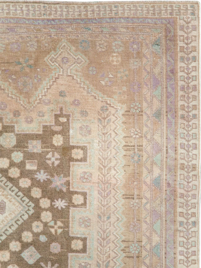 Vintage Persian Afshar Accent Rug, No.26599 - Gss