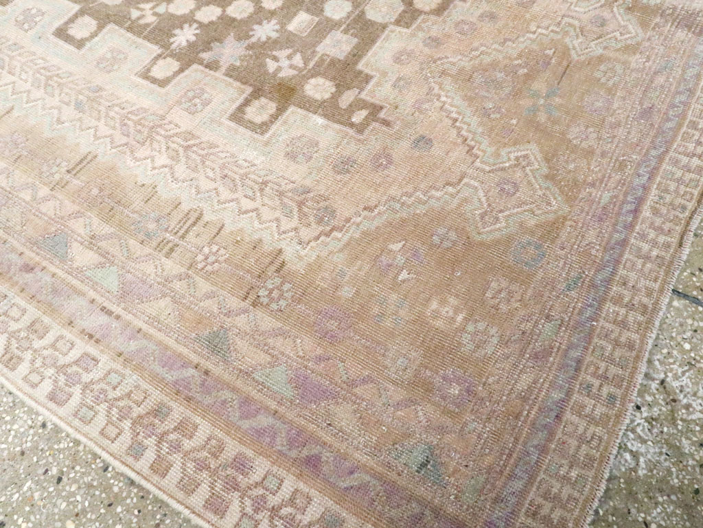 Vintage Persian Afshar Accent Rug, No.26599 - Gss