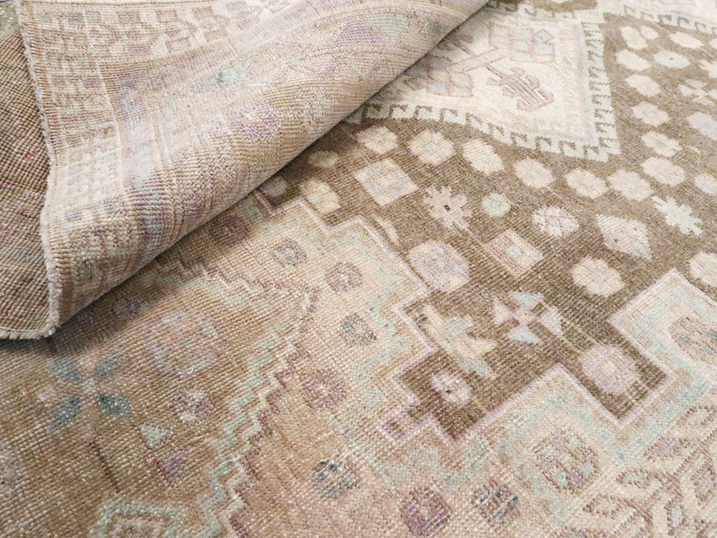 Vintage Persian Afshar Accent Rug, No.26599 - Gss