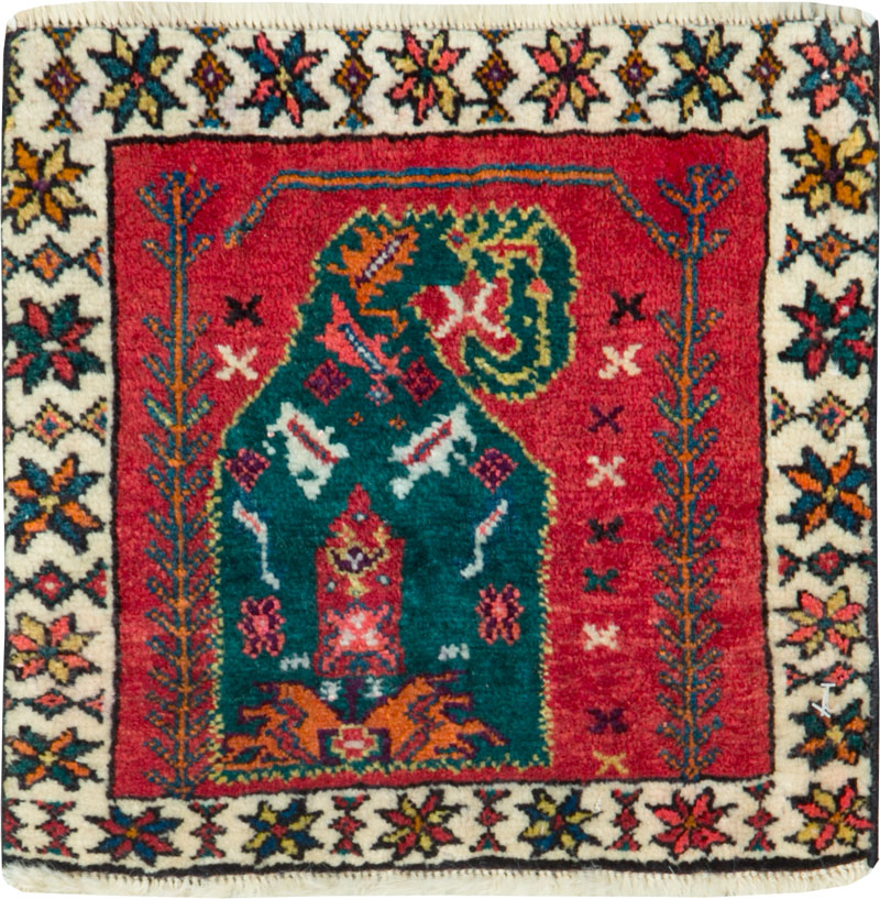 Vintage Persian Shiraz Rug, No.26600 - Gss