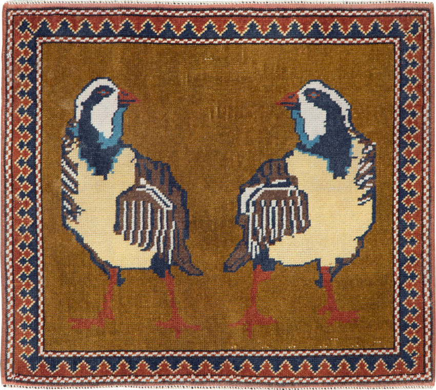 Vintage Turkish Anatolian Pictorial Square Throw Rug, No.26628 - Gss