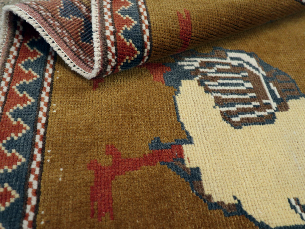 Vintage Turkish Anatolian Pictorial Square Throw Rug, No.26628 - Gss