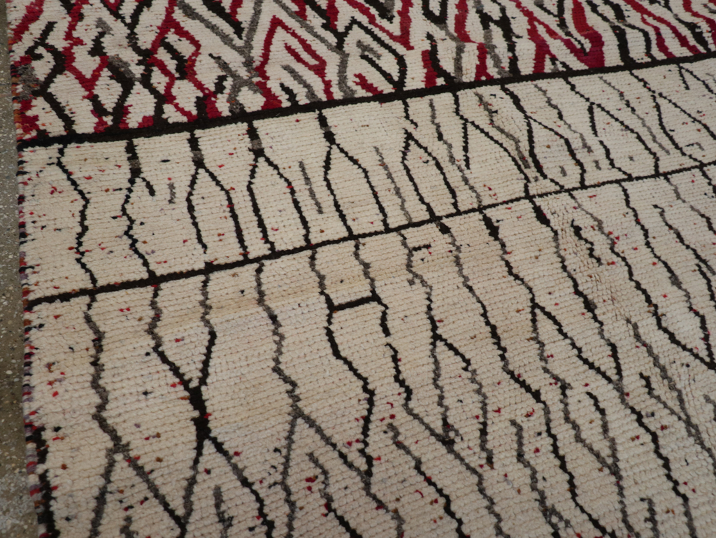 Modern Moroccan Carpet, No.26645 - Gss