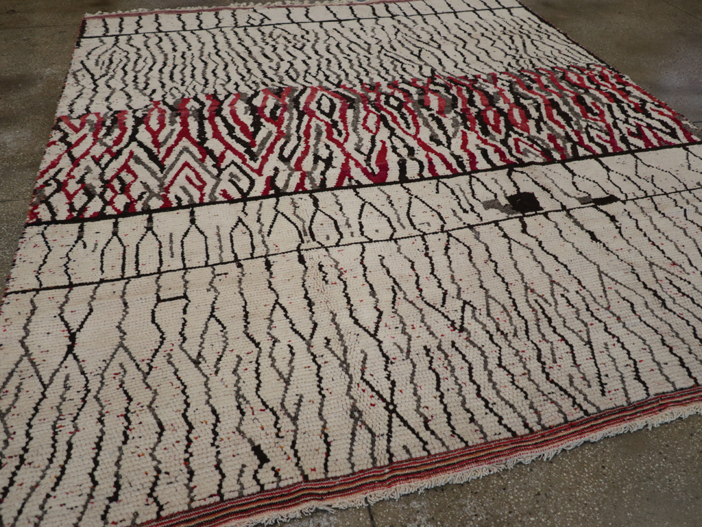 Modern Moroccan Carpet, No.26645 - Gss