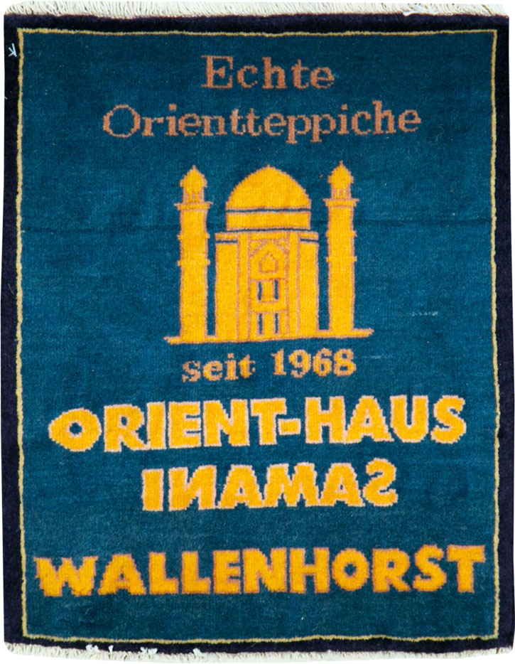 Vintage Persian Kashan Pictorial Rug, No.26685 - Gss