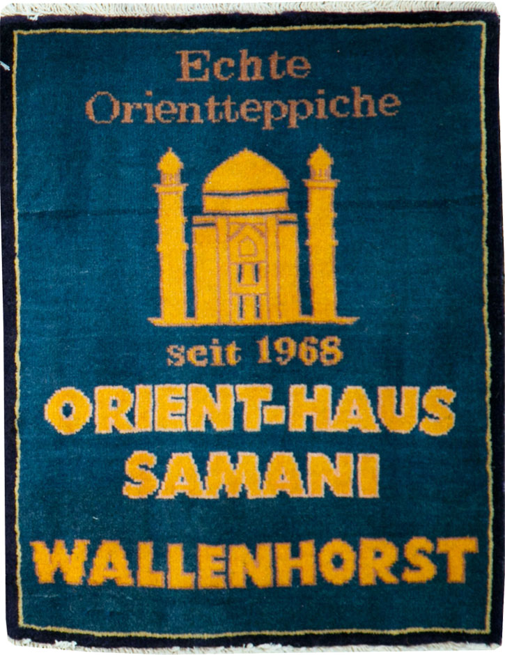 Vintage Persian Kashan Pictorial Rug, No.26686 - Gss