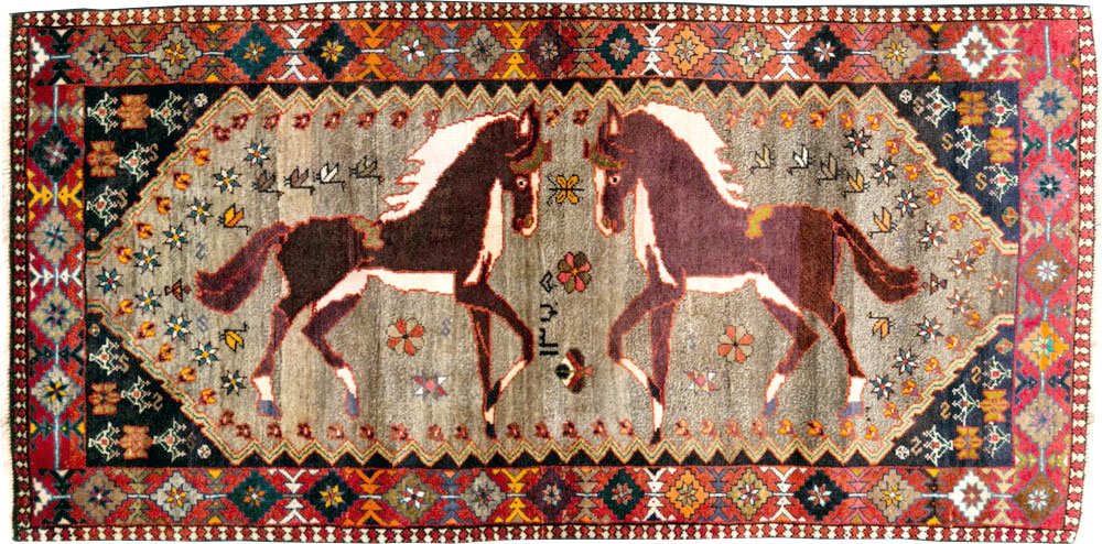 Vintage Qashqai Pictorial Rug, No.26700 - Gss