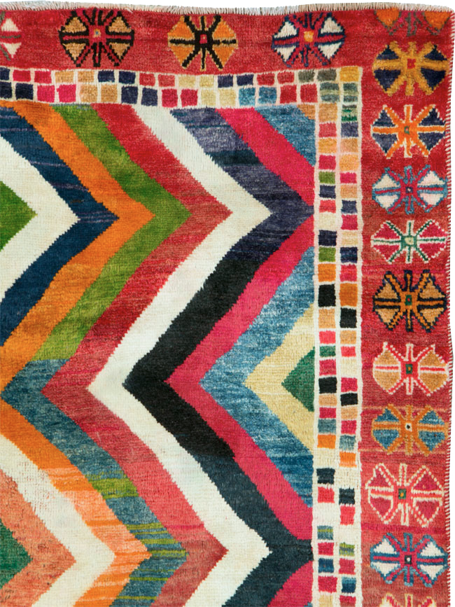 Vintage Persian Gabbeh Rug, No.26701 - Gss