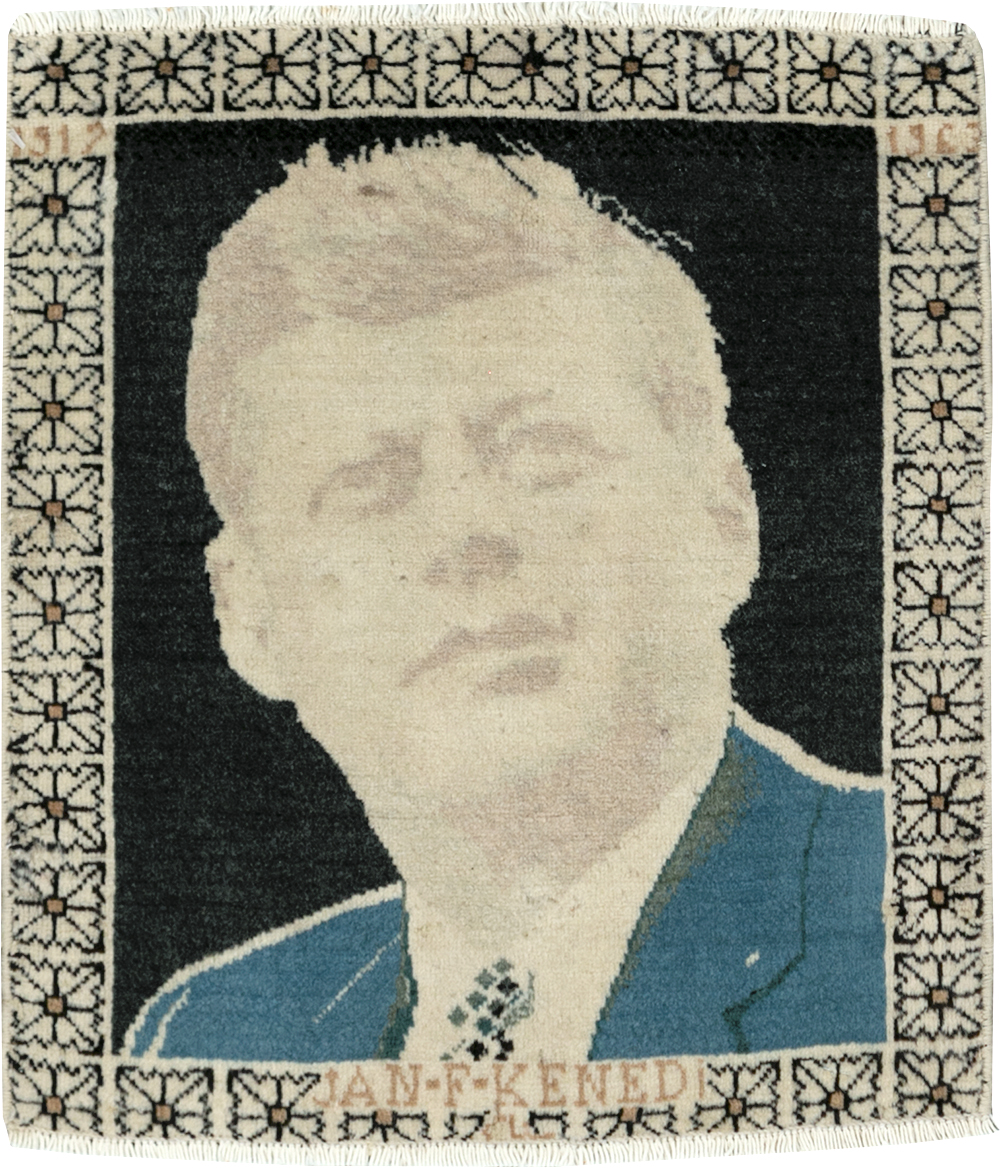 Vintage Persian Tabriz Pictorial Rug (Pair: 2 of 2), No.26710 - Gss