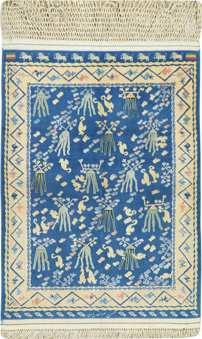 Vintage Persian Isfahan Pictorial Throw Rug, No.26724 - Gss