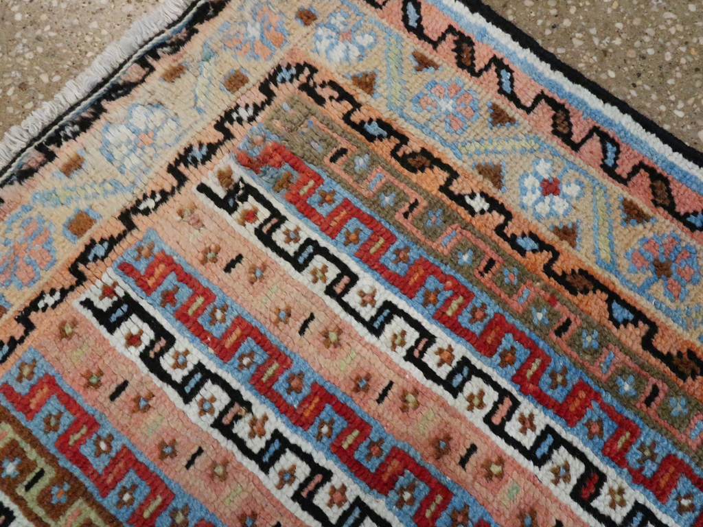 Vintage Persian Mahal Rug, No.26732 - Gss