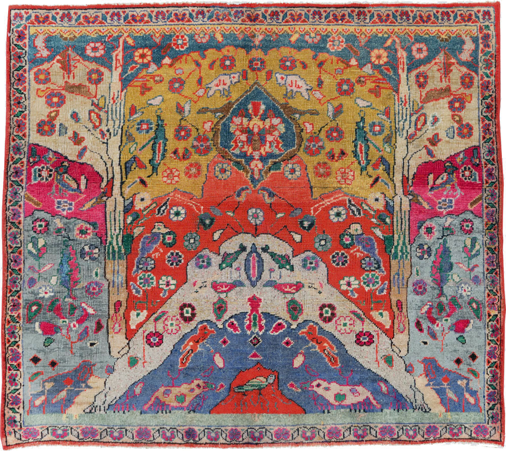 Vintage Persian Pictorial Tabriz Rug, No.26733 - Gss