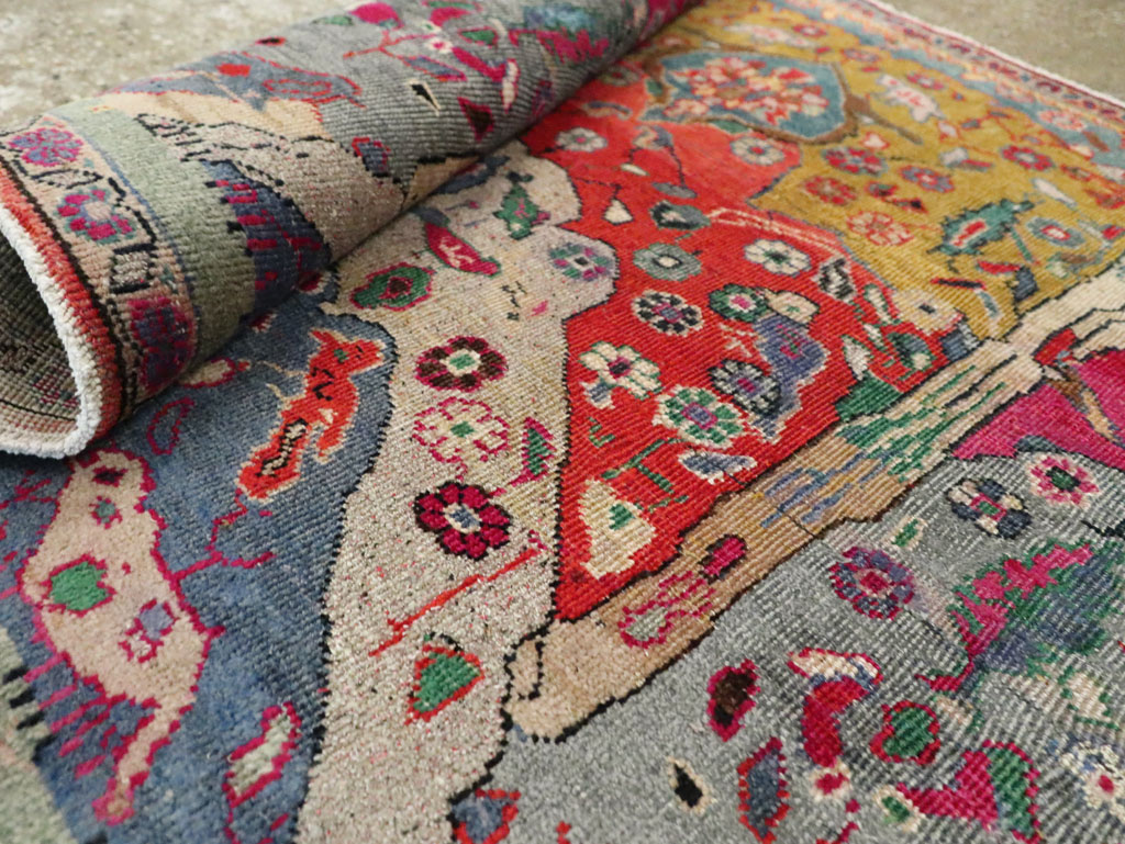Vintage Persian Pictorial Tabriz Rug, No.26733 - Gss