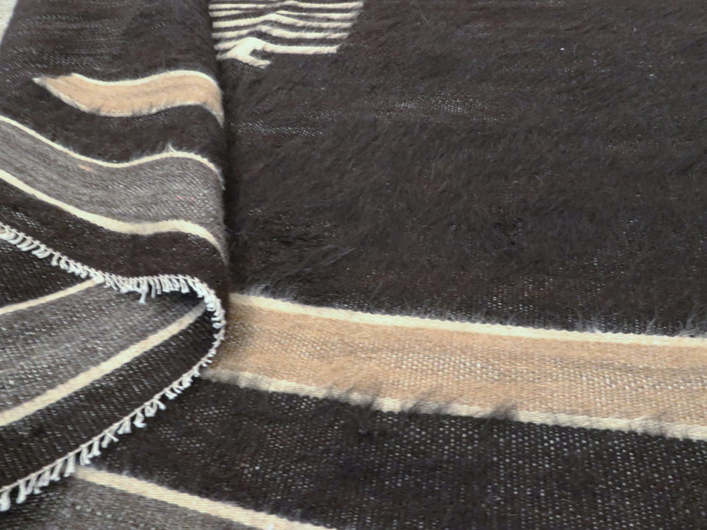 Vintage Turkish Mohair Accent Rug, No.26734 - Gss