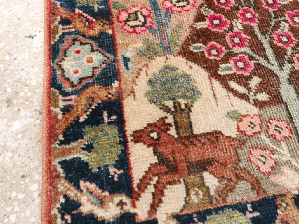 Vintage Persian Tabriz Pictorial Rug, No.26743 - Gss