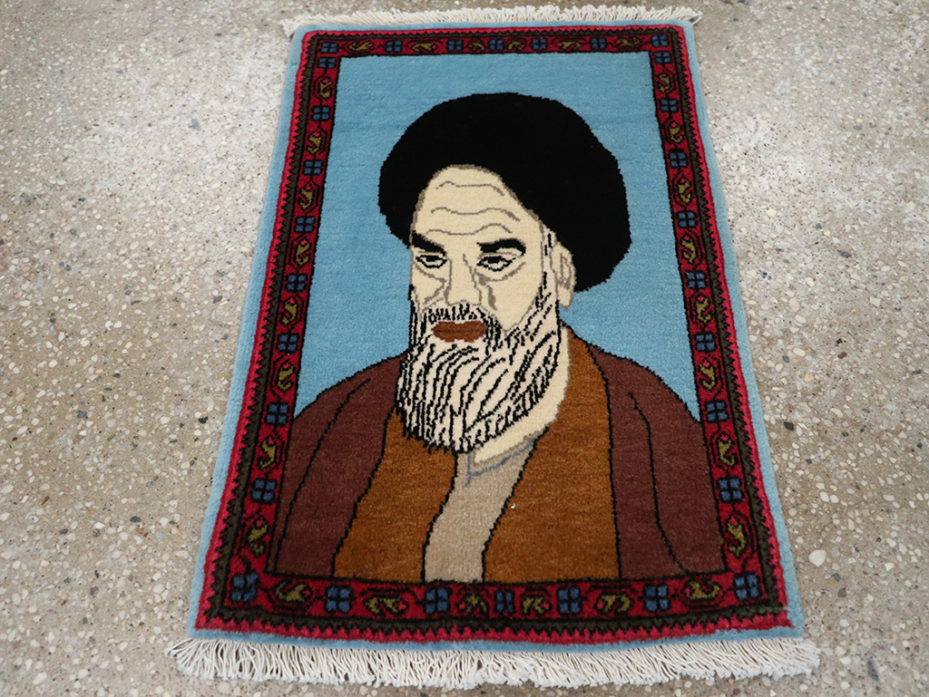 Vintage Persian Mahal Pictorial Rug, No.26744 - Gss