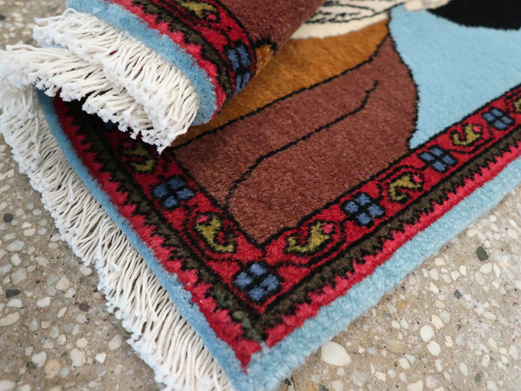Vintage Persian Mahal Pictorial Rug, No.26744 - Gss