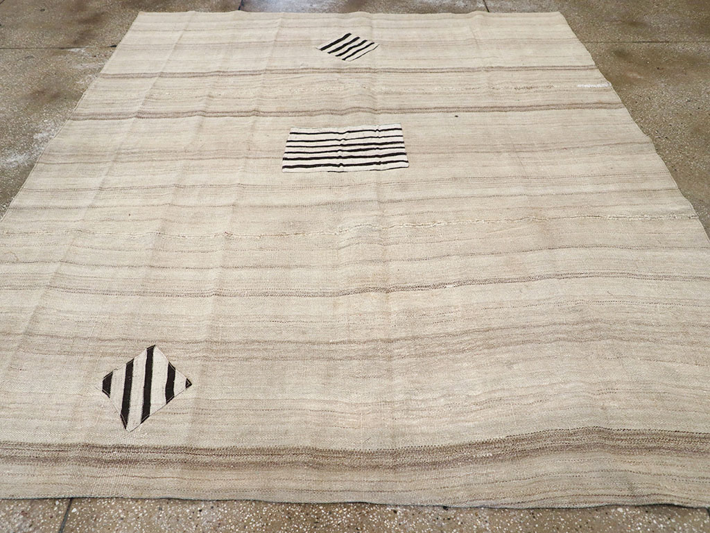 Vintage Persian Flatweave Kilim Accent Rug, No.26757 - Gss