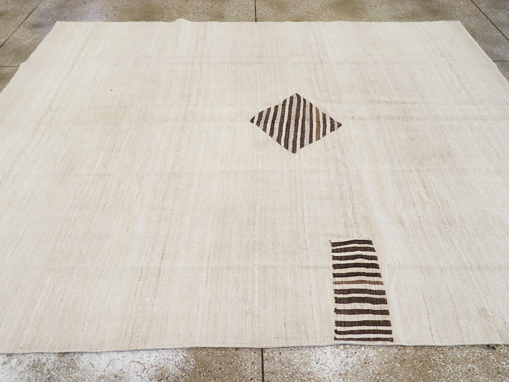 Vintage Persian Flatweave Kilim Accent Carpet, No.26758 - Gss