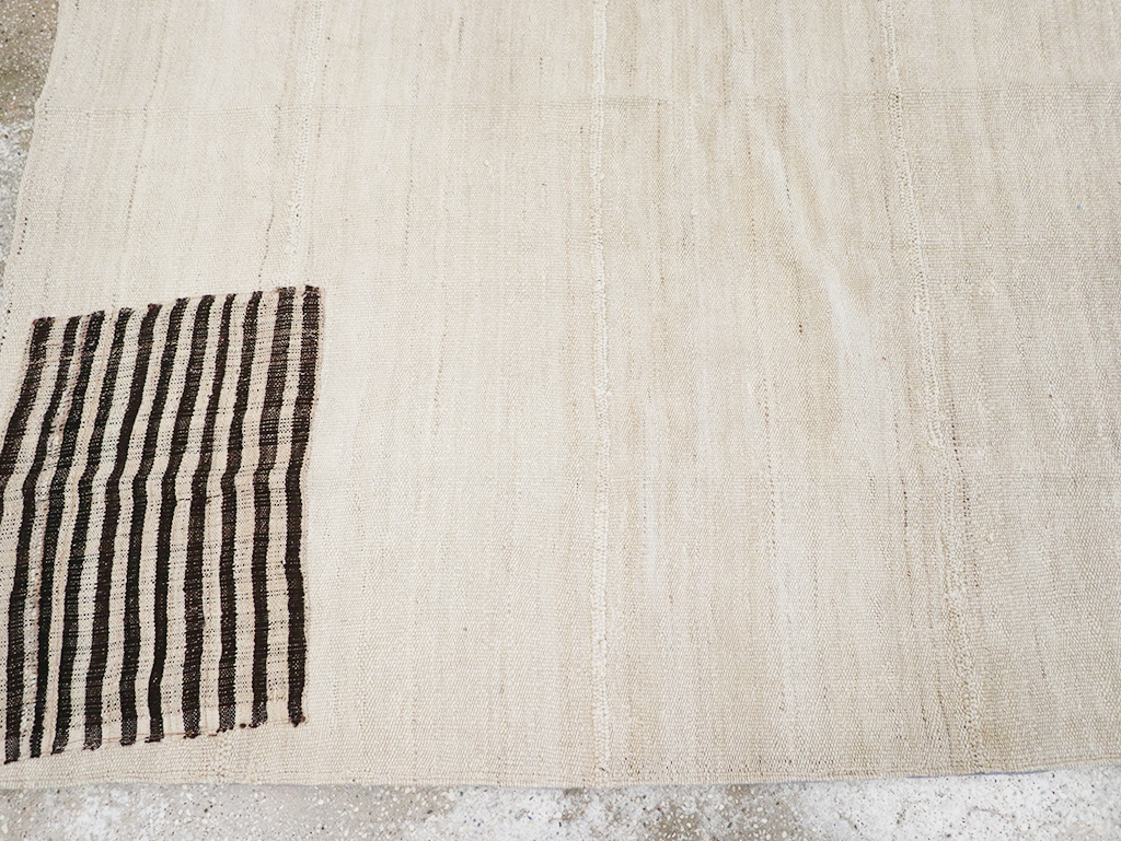 Vintage Persian Flatweave Kilim Accent Carpet, No.26758 - Gss