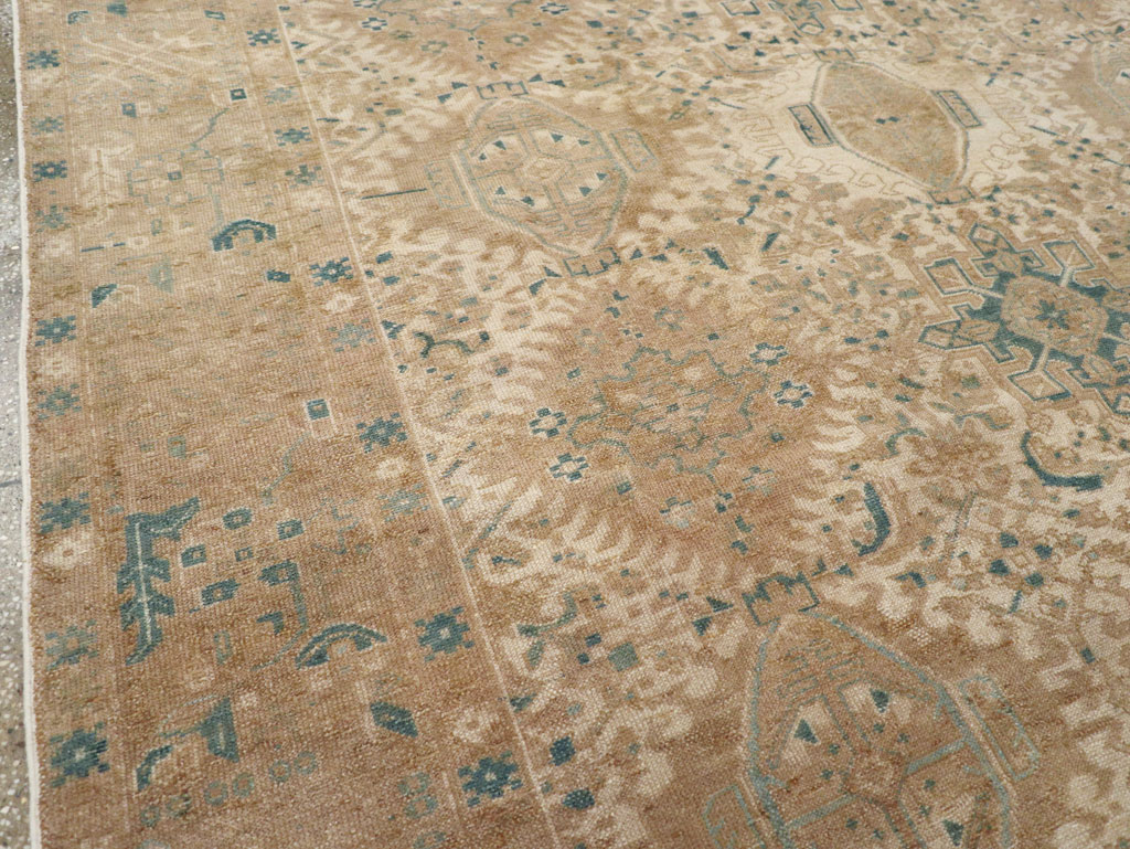 Vintage Persian Karajeh Small Room Size Carpet, No.26772 - Gss