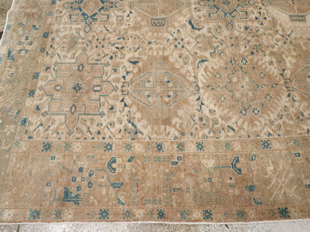 Vintage Persian Karajeh Small Room Size Carpet, No.26772 - Gss