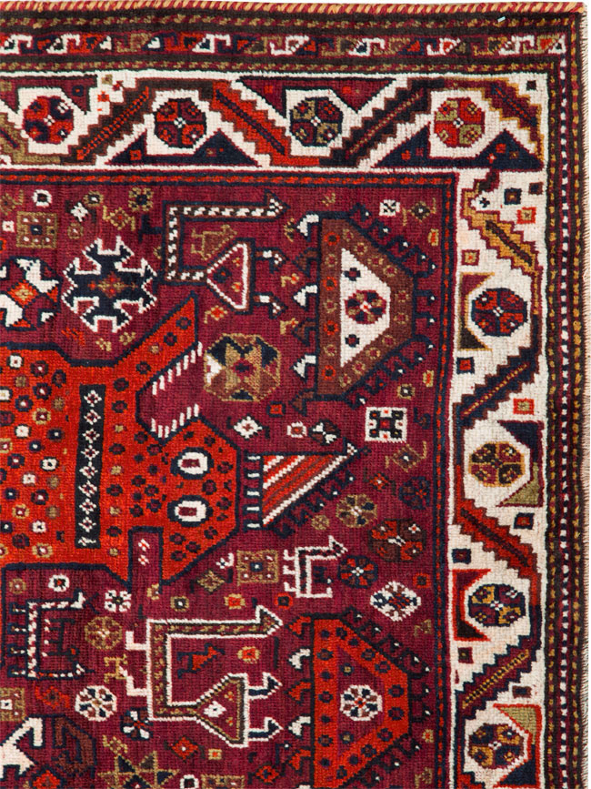 Vintage Pictorial Qashqai Rug, No.26794 - Gss