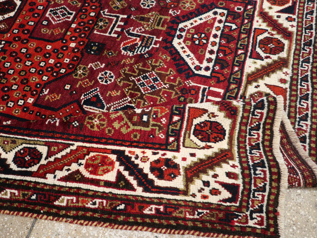 Vintage Pictorial Qashqai Rug, No.26794 - Gss