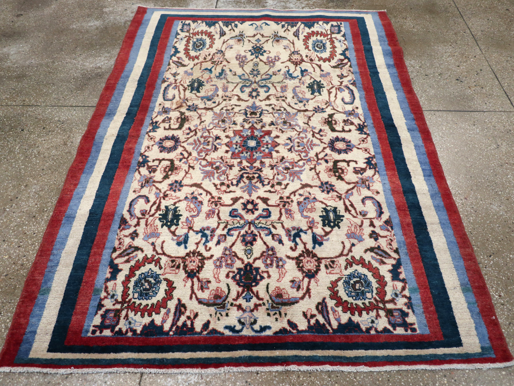Vintage Persian Isfahan Accent Rug, No.26834 - Gss